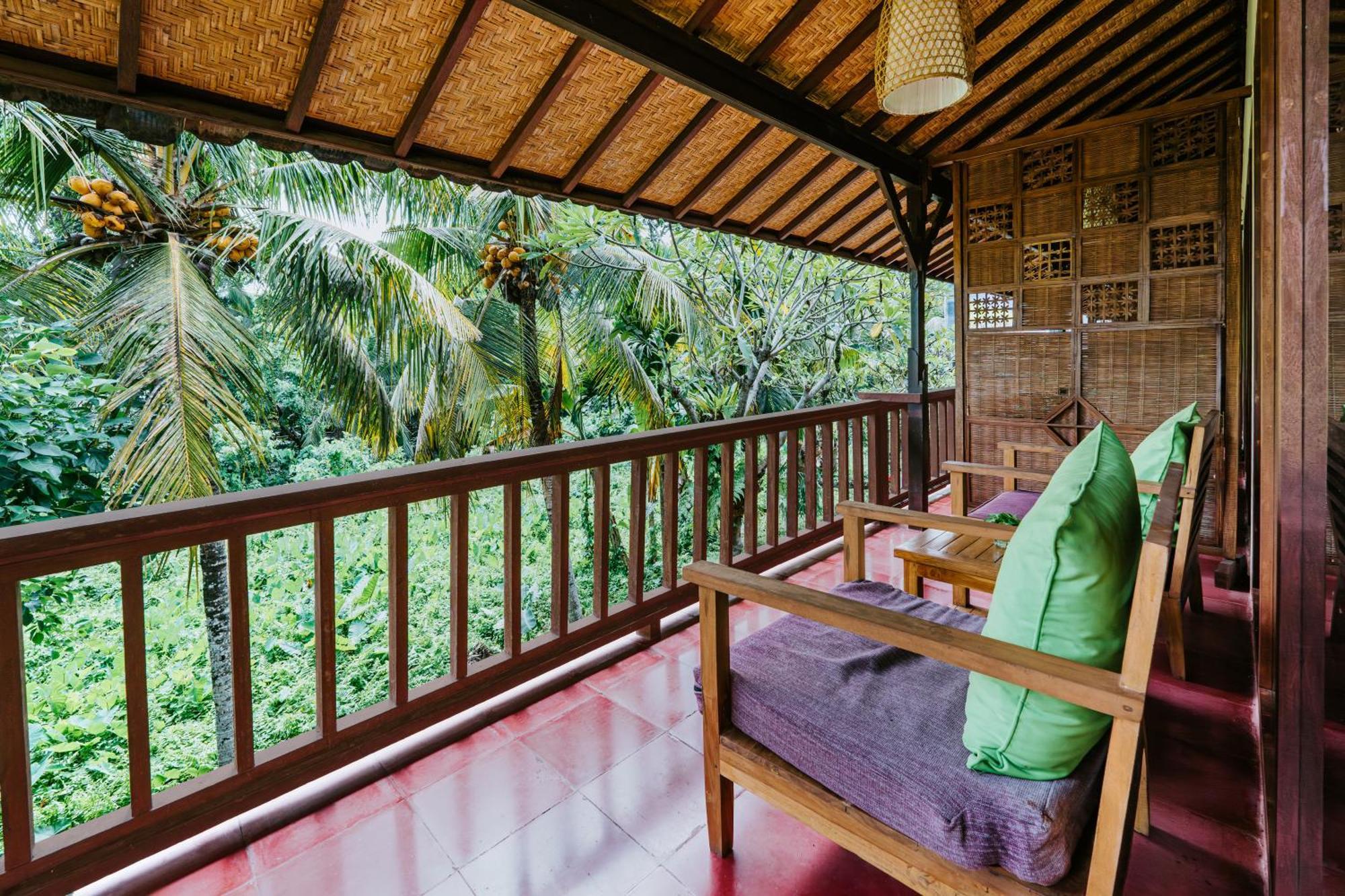 Jati Home Stay Убуд Экстерьер фото