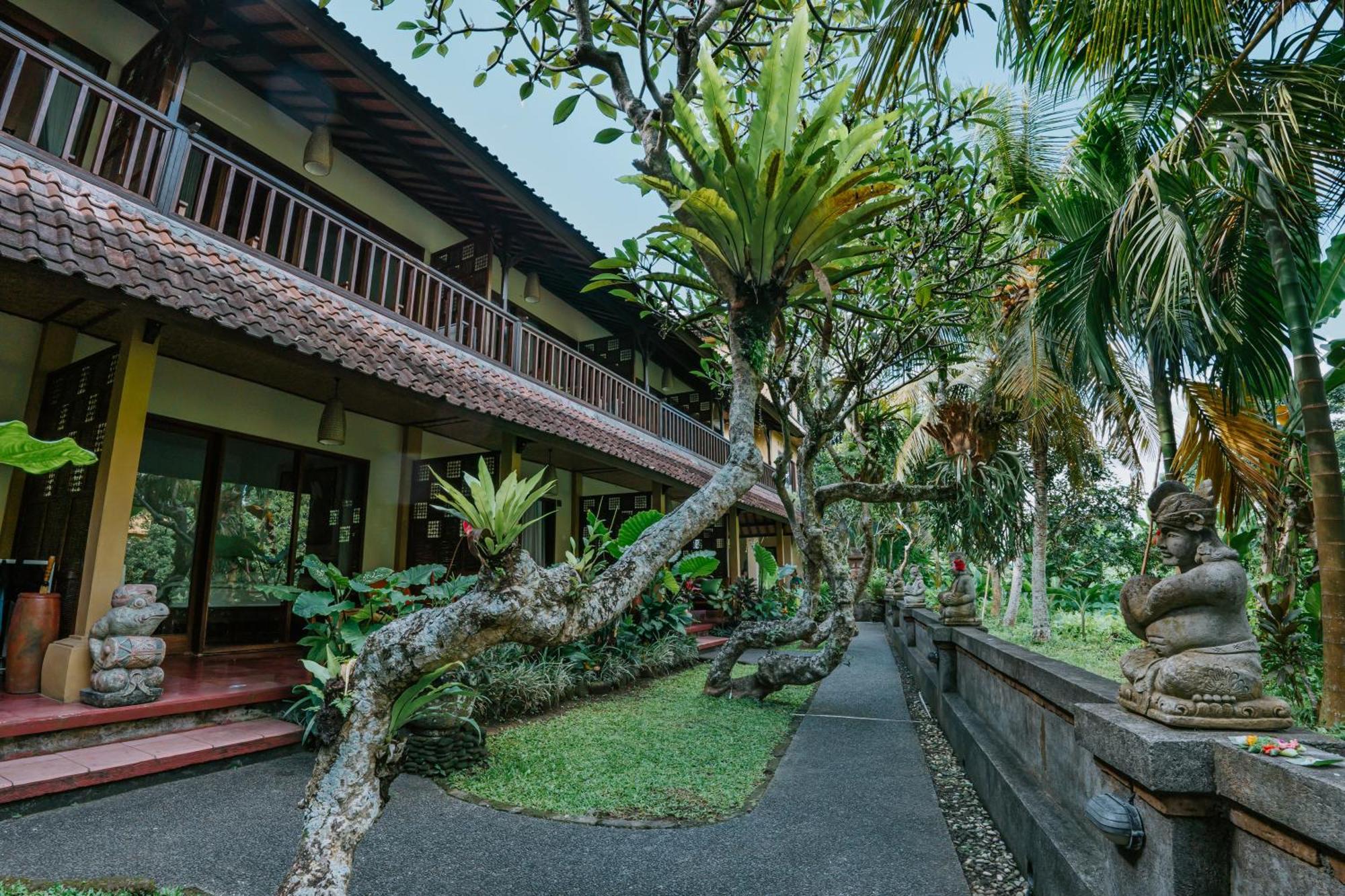 Jati Home Stay Убуд Экстерьер фото